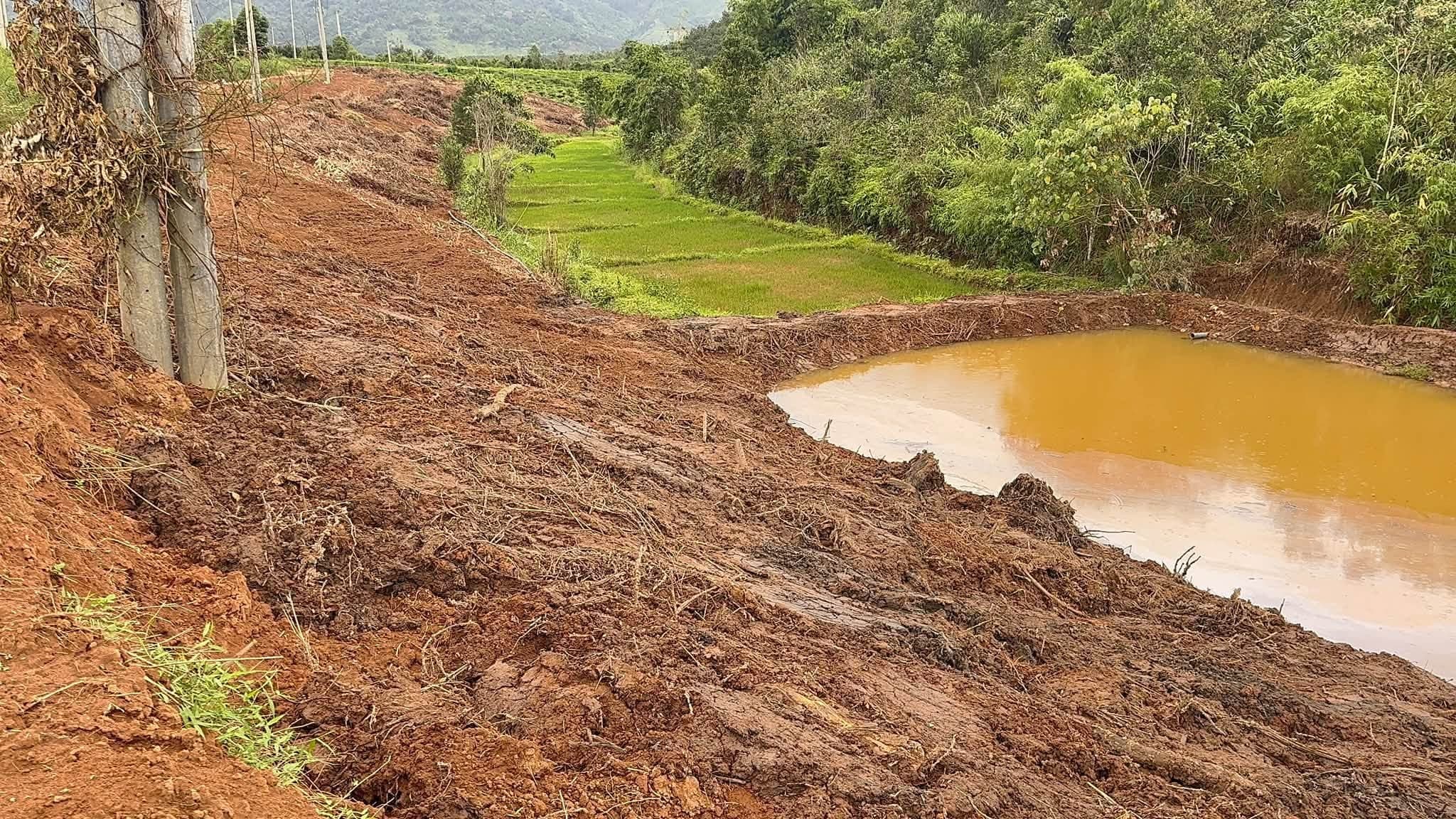 Bán 1,8ha đất mặt đường tại Ngọc Tụ, Đắk Tô, Kon Tum