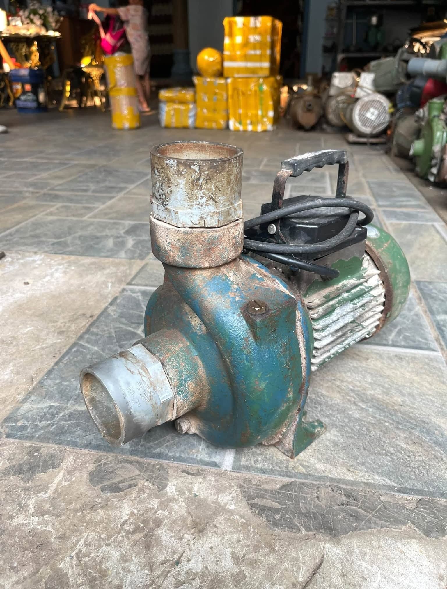 Bán bơm 750 phi 60 - ảnh 2