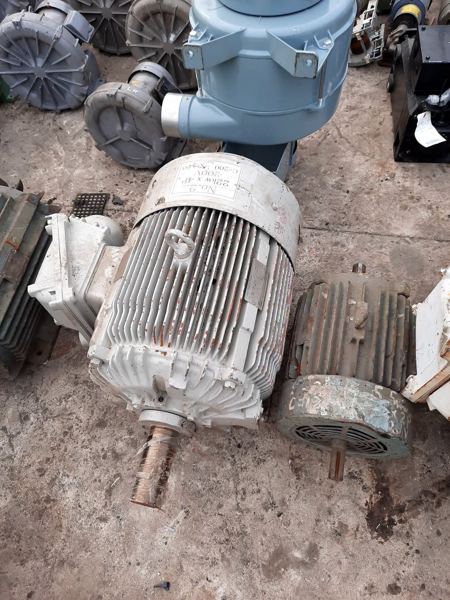 Cung cấp động cơ 3 pha Nhật - ảnh 11
