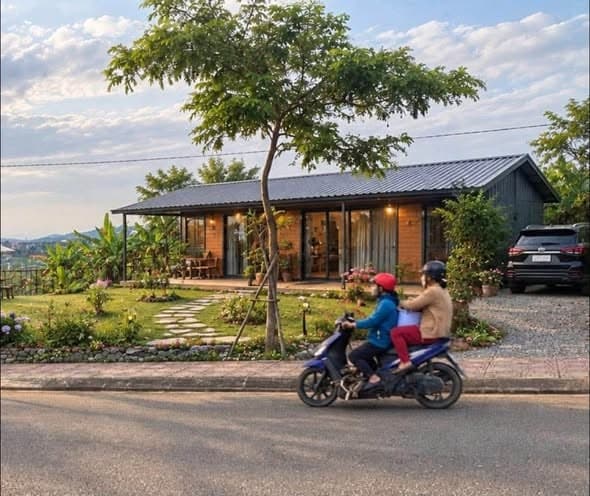 Đất 25x23m view cầu AB, Kon Tum